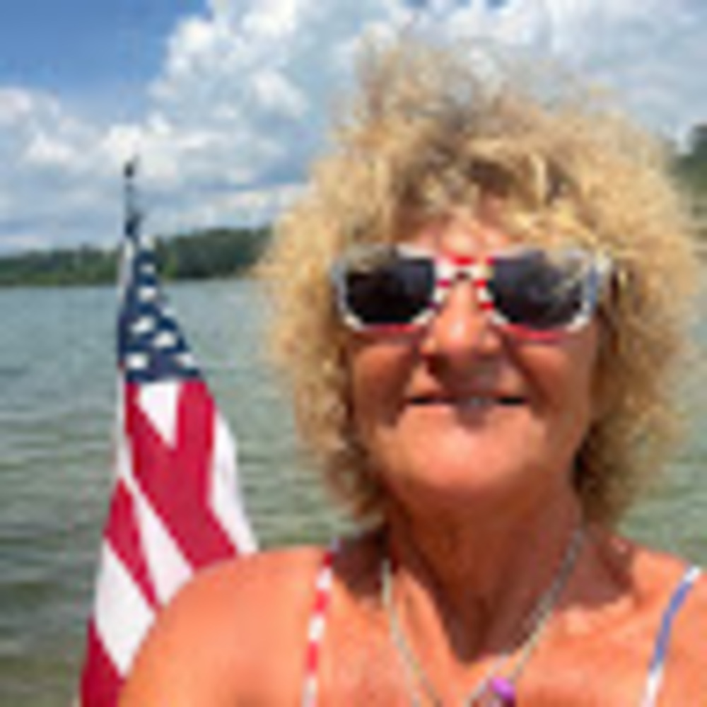 Meet your Posher, Renee